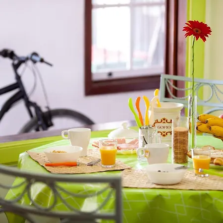 Patio (adults Only) Hostel