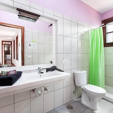 Hostel Patio (adults Only) *