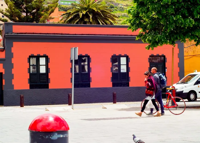 Patio (adults Only) * La Laguna (Tenerife)