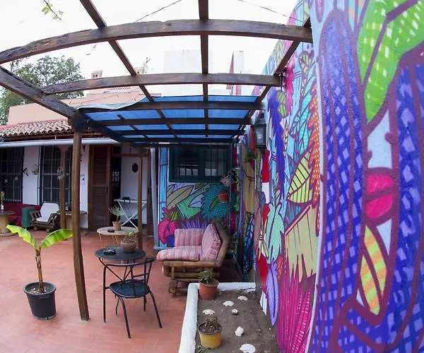 Patio (adults Only) Albergue *